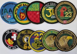 Image de Collection de Badges Armée 95 suisse 10 piéces différentes