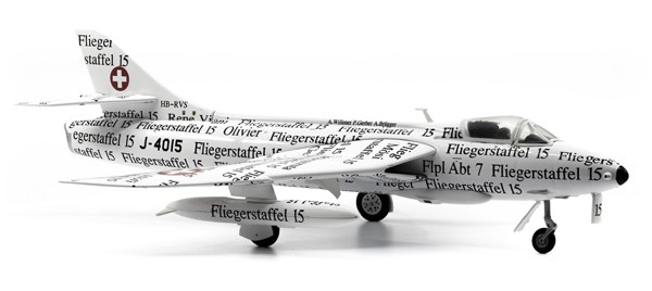 Image de Hawker Hunter J-4015 Papyrus modèle en metal