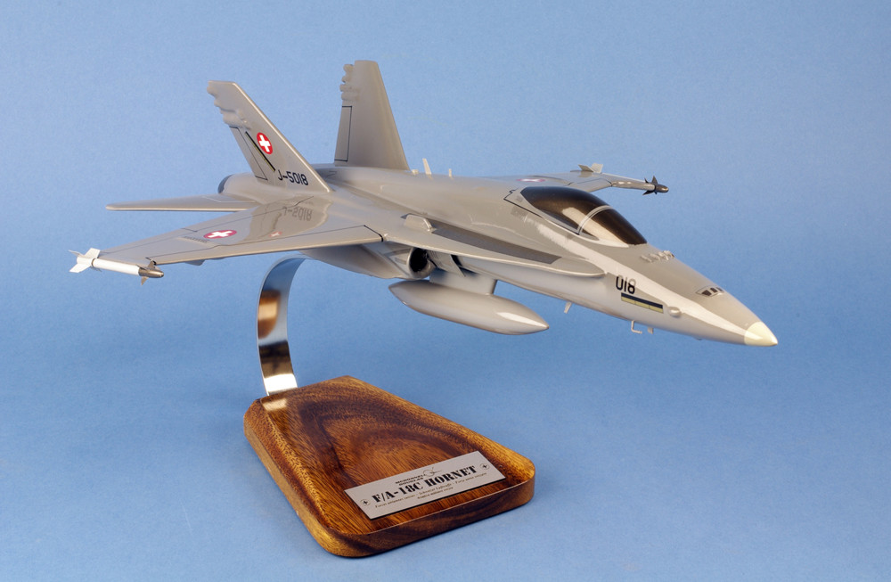 Bild von F/A-18C Hornet Schweizer Luftwaffe Holzmodell