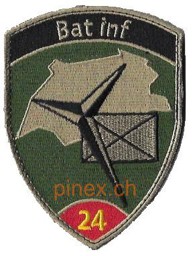 Image de Bat Inf 24 rouge insigne militaire avec velcro