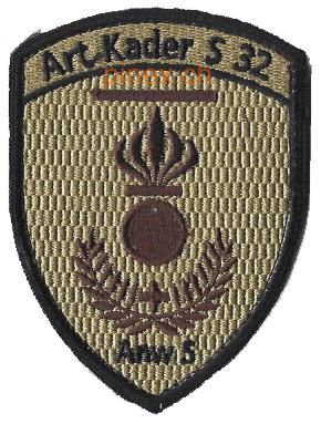 Picture of Artillerie Kader S 32 Anw S Badge mit Klett