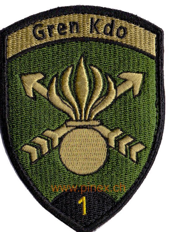 Image de Gren Kdo 1 noir Badge avec Velcro de grenadiers Armée suisse