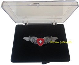 Picture of Pilot Wings Switzerland Pin gross